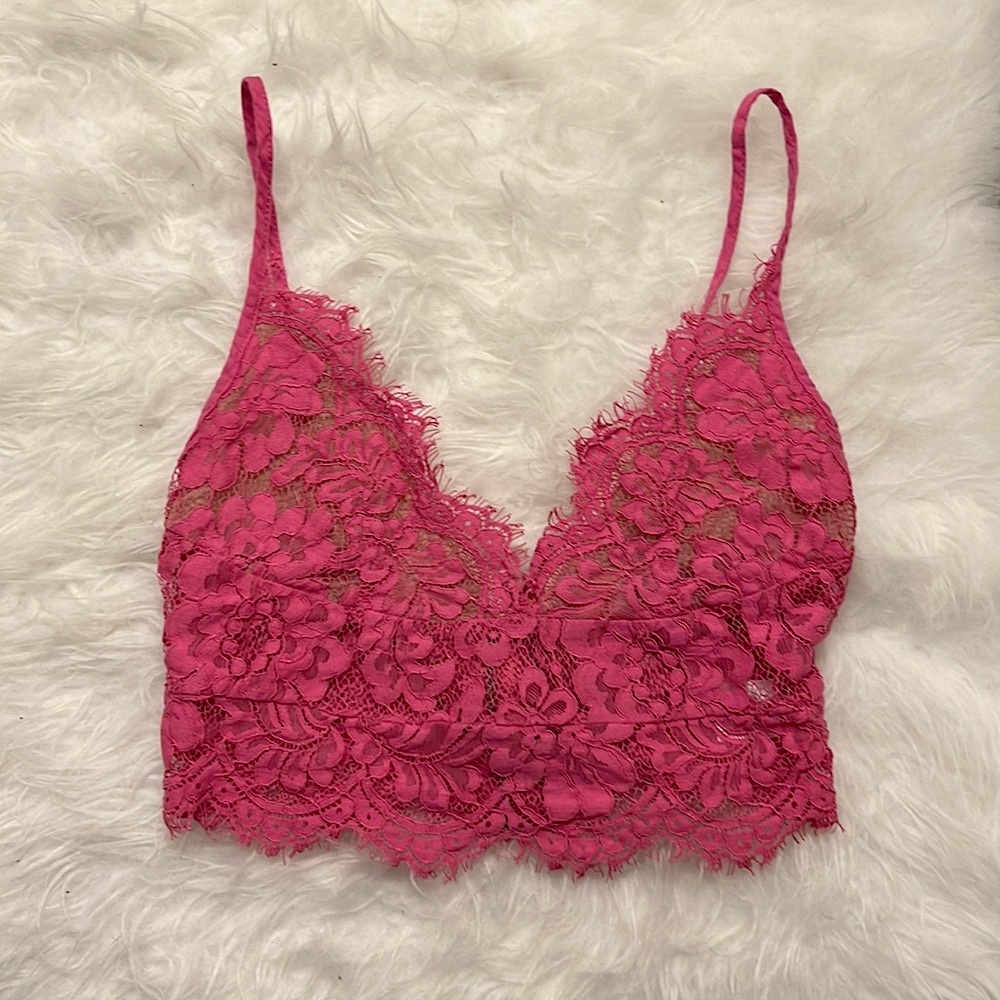 Lottie Miss pink lace top with adjustable straps. Size XS